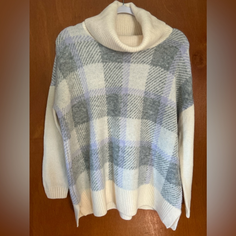 Loft cowl neck plaid relaxed fit poncho sweater.  Size XS.  New with tags.